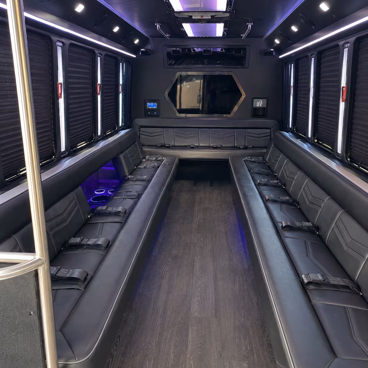 bus rentals for ontario convention center groups originating in victorville