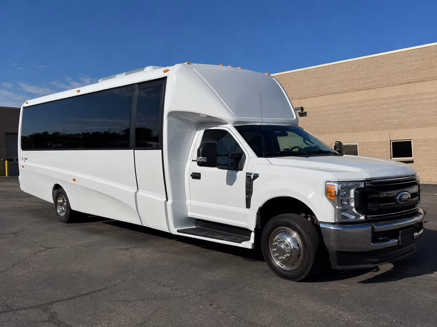 find the perfect transportation for your next wedding 3