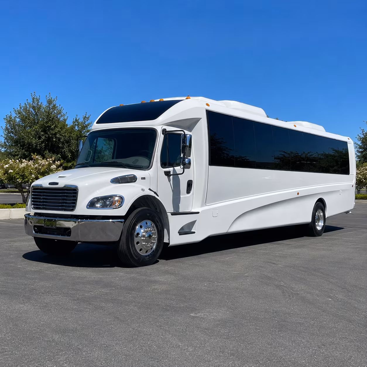 victorville 25 passenger minibus